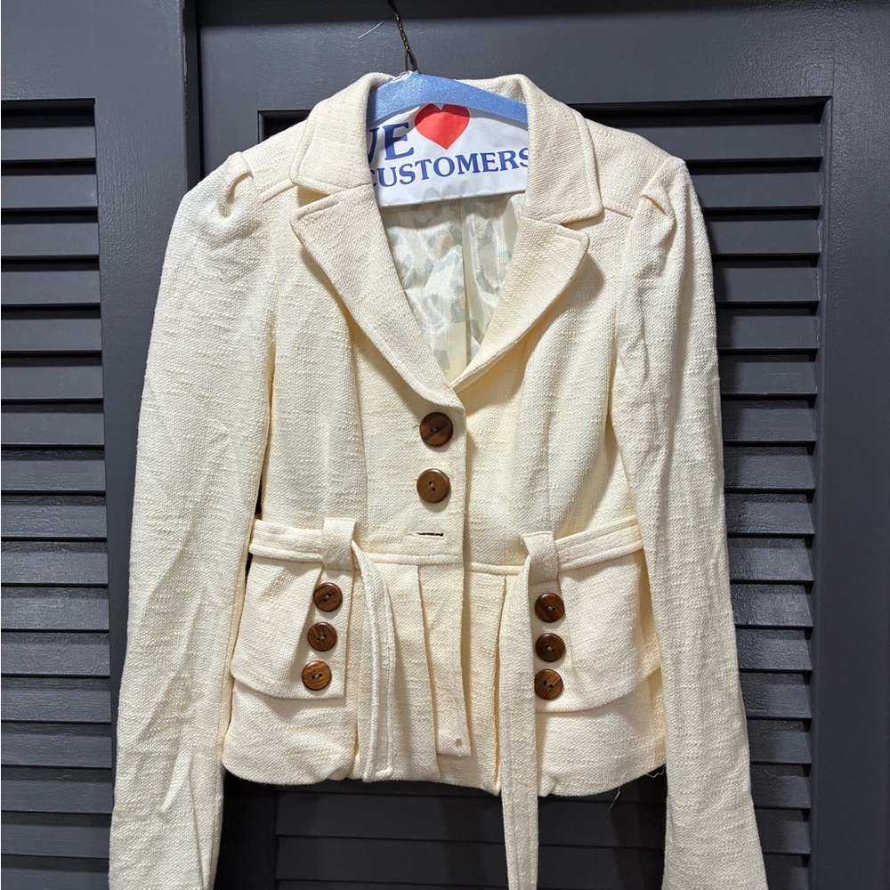 Nanette Lepore Cream Textured Women's Tailored Jacket with Belt